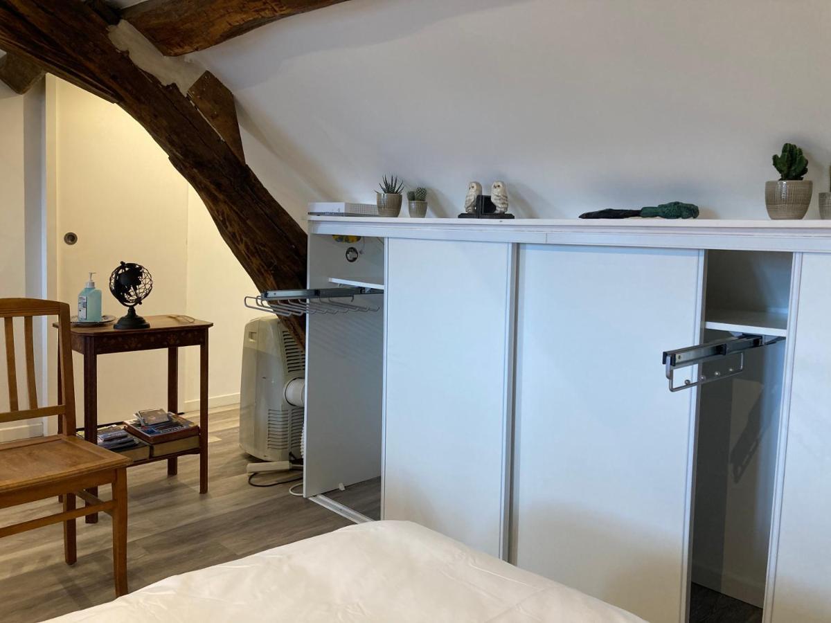 Un Sejour Royal Au Calme Apartment Blois Exterior foto