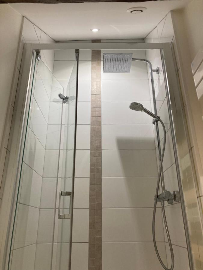 Un Sejour Royal Au Calme Apartment Blois Exterior foto